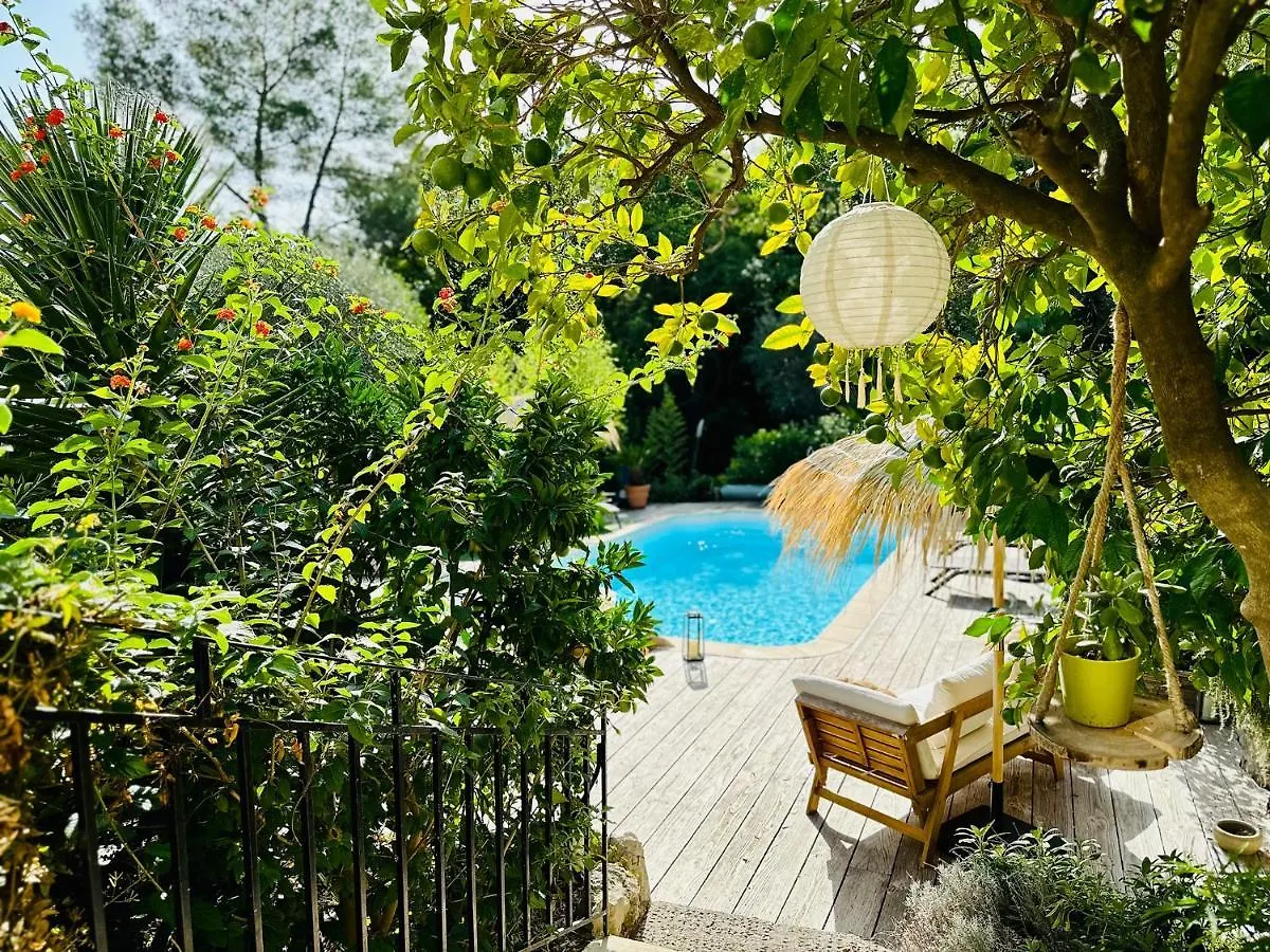 Gîte Les Deux Roches Le Bar-sur-Loup