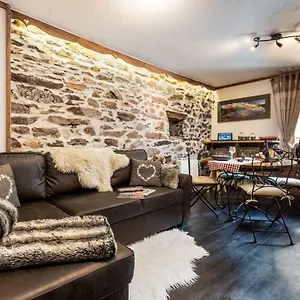  Appartement Aux Pieds Des Cimes France